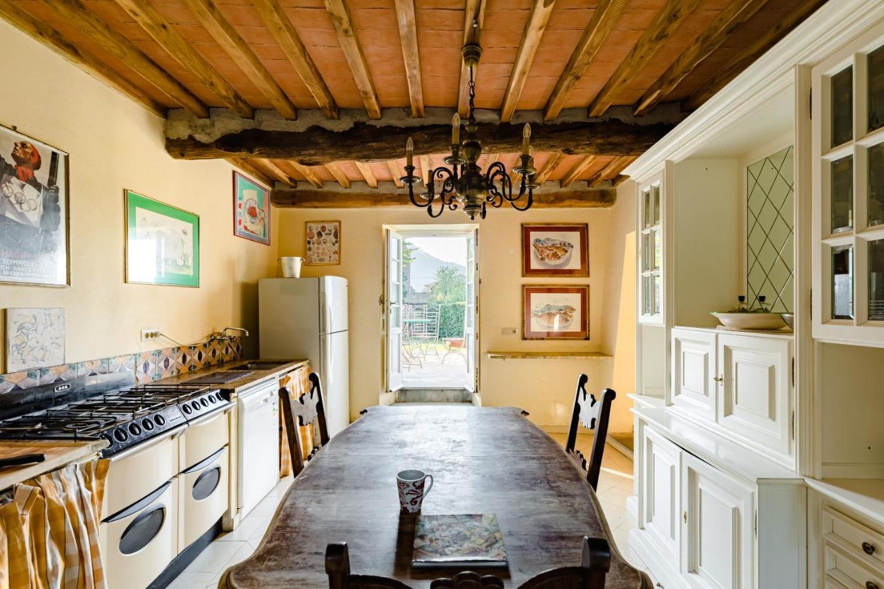 Villa Nottolini Vorno エクステリア 写真
